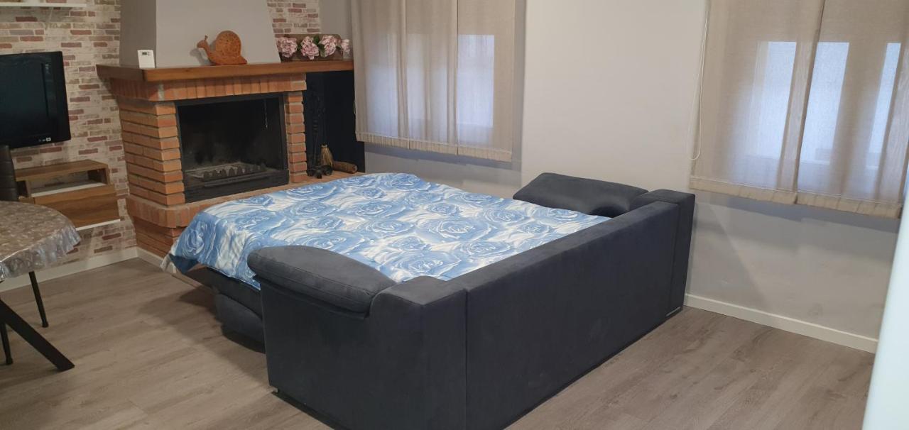 El Rincon De Celia Apartman Graus Kültér fotó