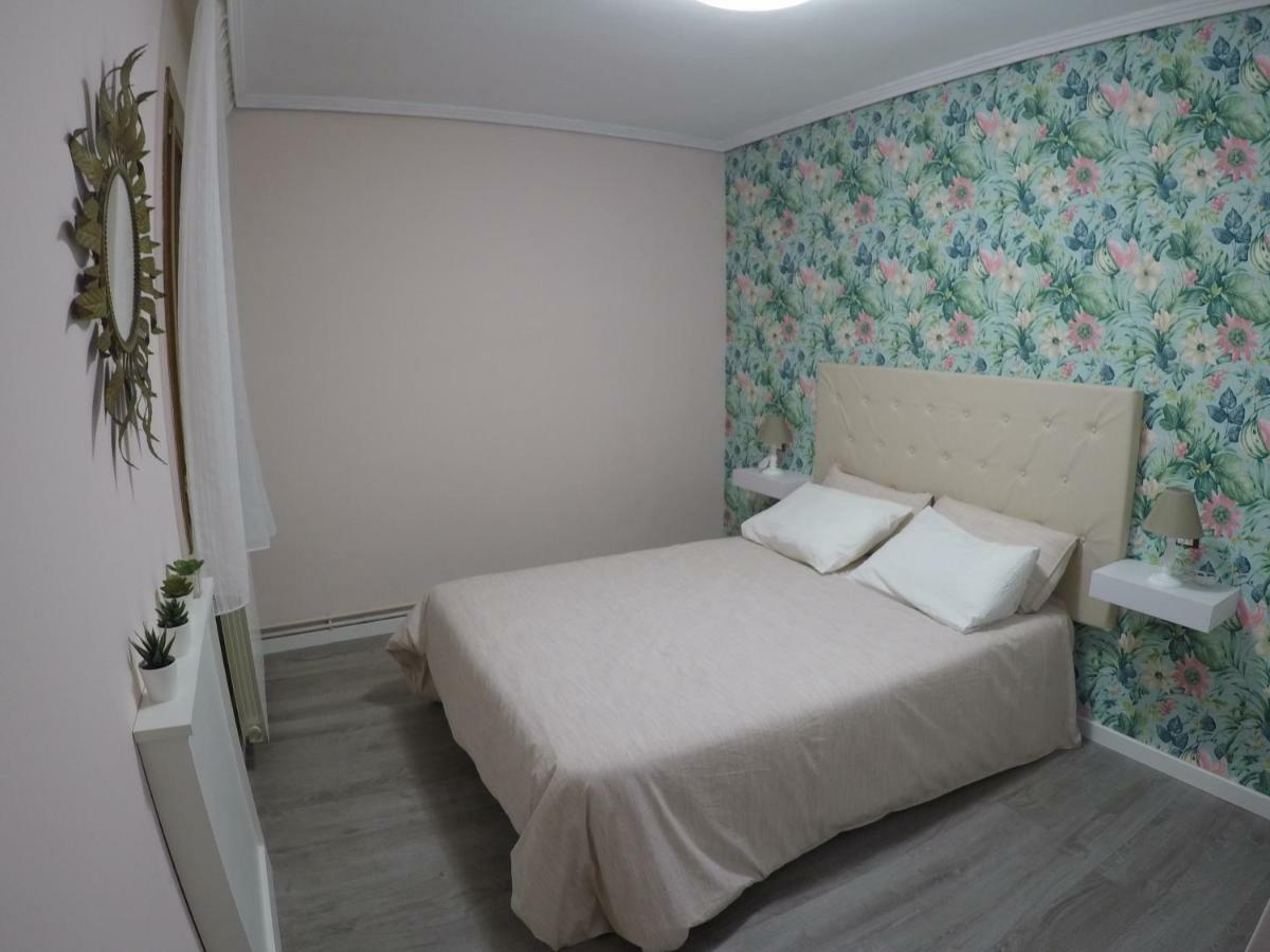 El Rincon De Celia Apartman Graus Kültér fotó