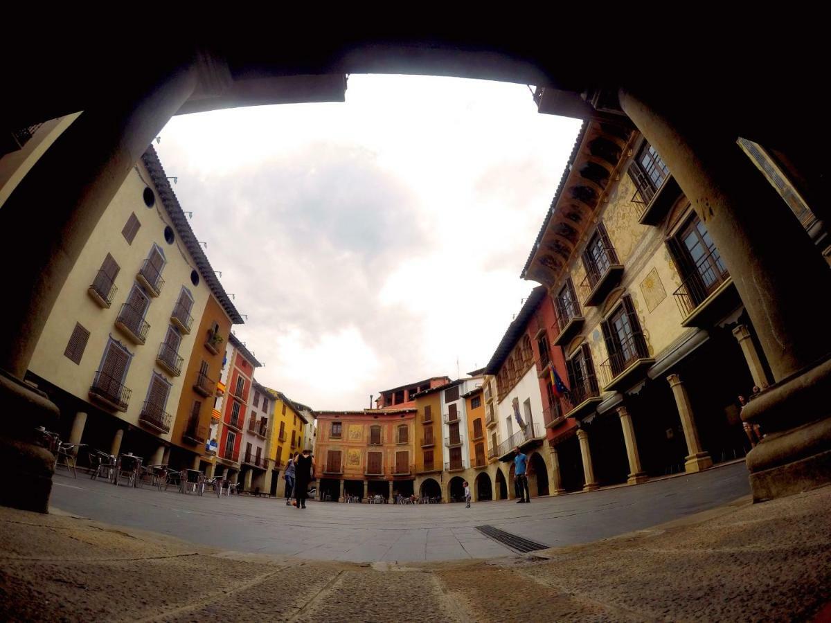 El Rincon De Celia Apartman Graus Kültér fotó